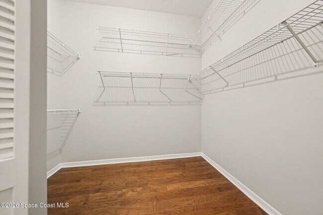 Building Photo - 470 Indian Bay Blvd