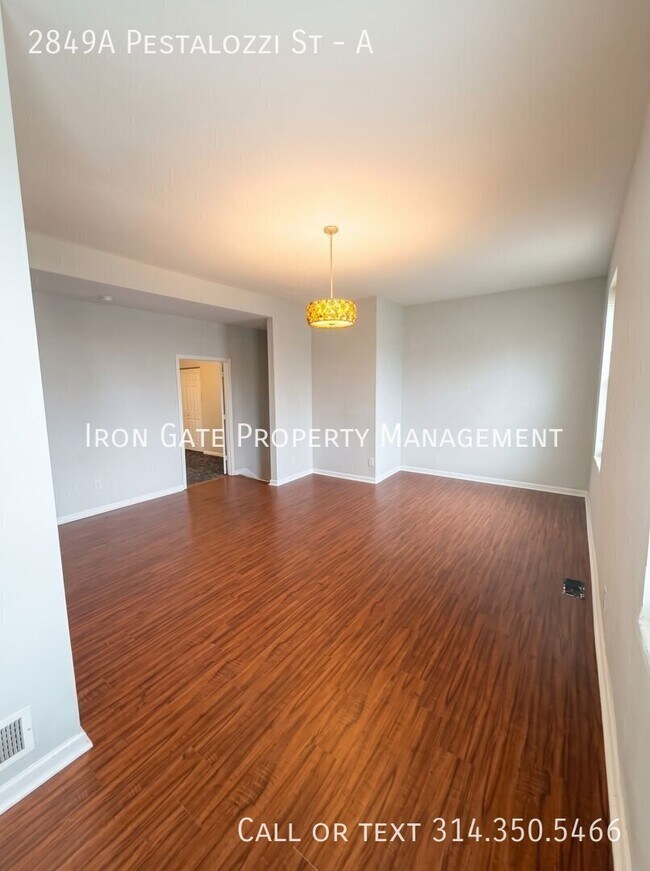 Building Photo - 2849A Pestalozzi St-A