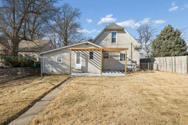 Building Photo - Comfortable 3-Bedroom Living in Benson