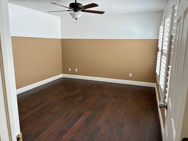 Building Photo - 26748 Morton Ave