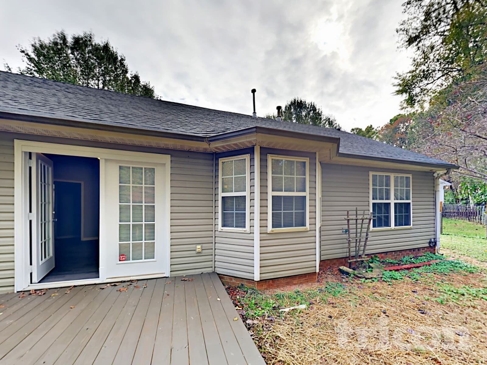 Building Photo - 1206 Grass Meadows Ct