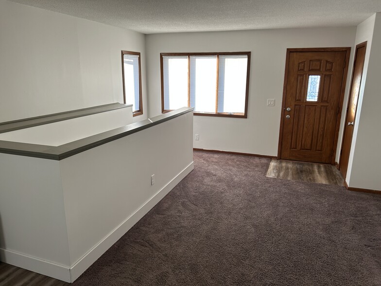Living upstairs living room - 5109 Washington St NE