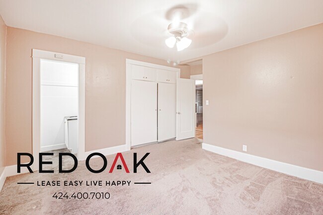 Building Photo - 220 Mira Mar Ave