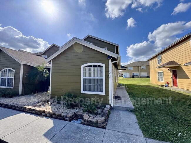 Building Photo - 439 Coconut Palm Way