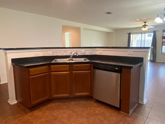 Building Photo - 3 BEDROOM, PLUS STUDY,  BELTON ISD