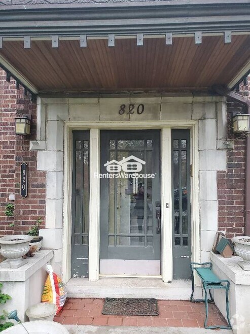 Building Photo - 820 Pennsylvania Ave