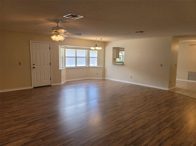 Building Photo - 9265 SW 92nd Place Rd