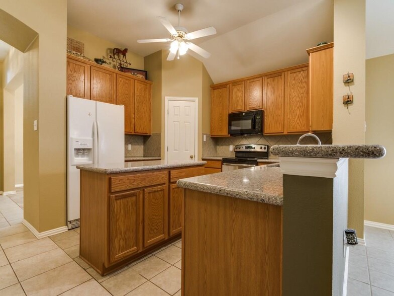 Kitchen - 11509 Crystal Falls Drive