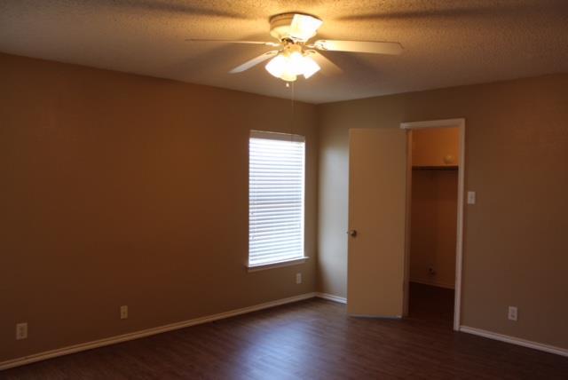 Building Photo - 2520 Glen Field Dr