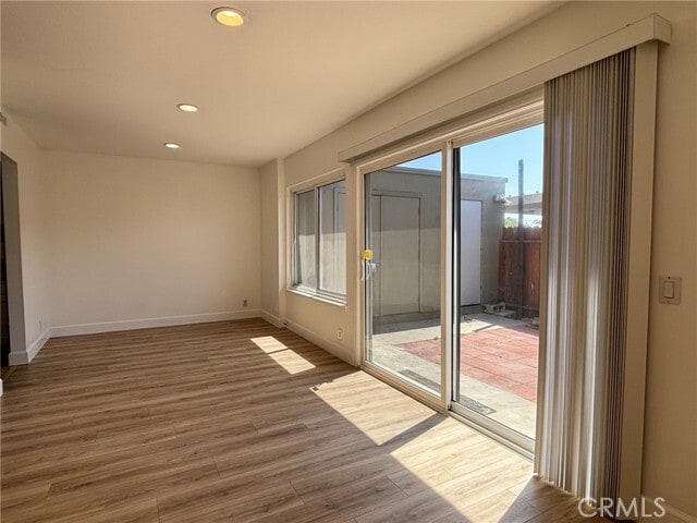 Building Photo - 4646 Larwin Ave