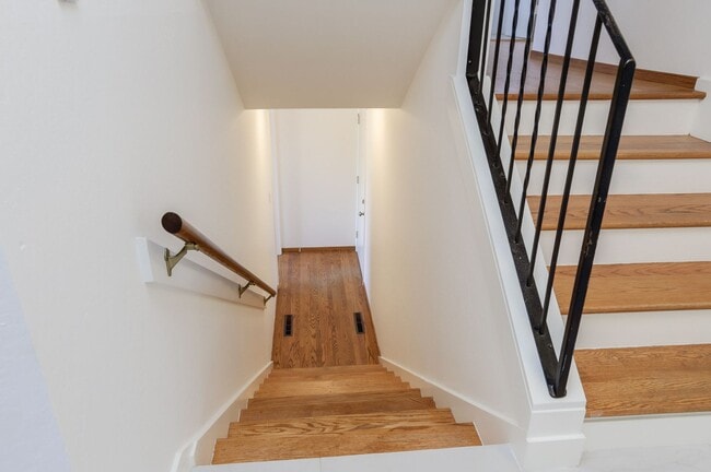 Building Photo - 3BR/2.5BA Mills Estates Home + Bonus Room | Bay Views, Yard & 2-Car Garage | YouTube Tour