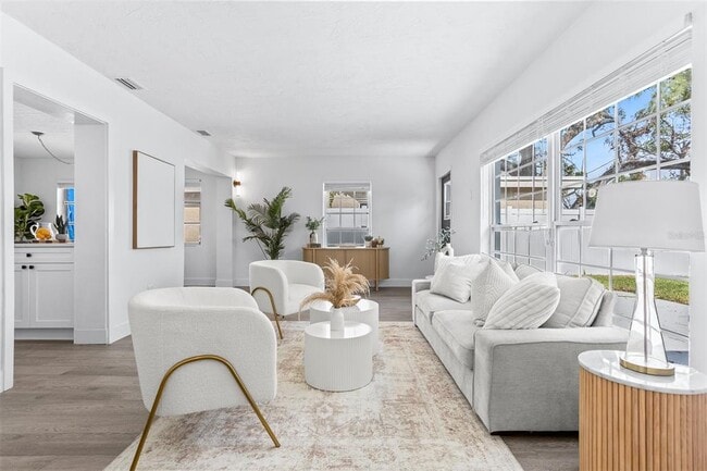 Building Photo - 8335 42nd Ave N