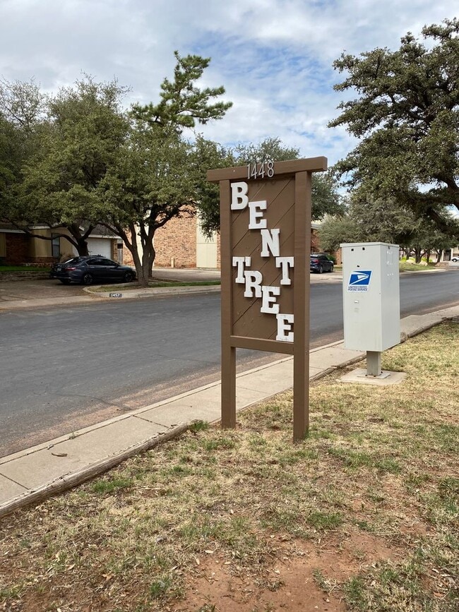 Building Photo - Coming Soon – Updated Efficiency The Bent ...