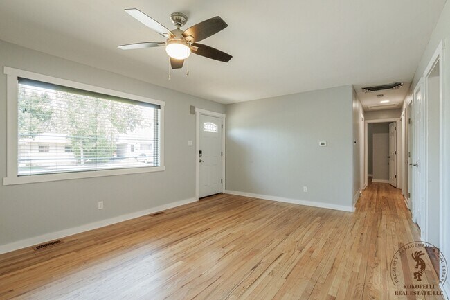 Building Photo - 2118 N 22nd St