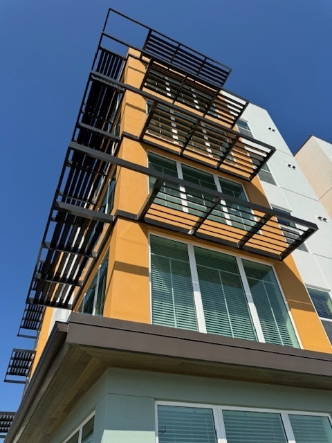 Building Photo - Astoria on 9th