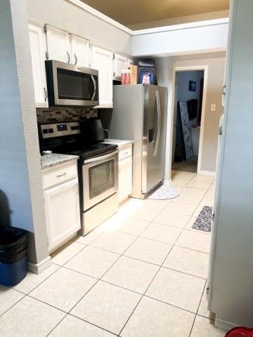Building Photo - 4652 Bracken Dr