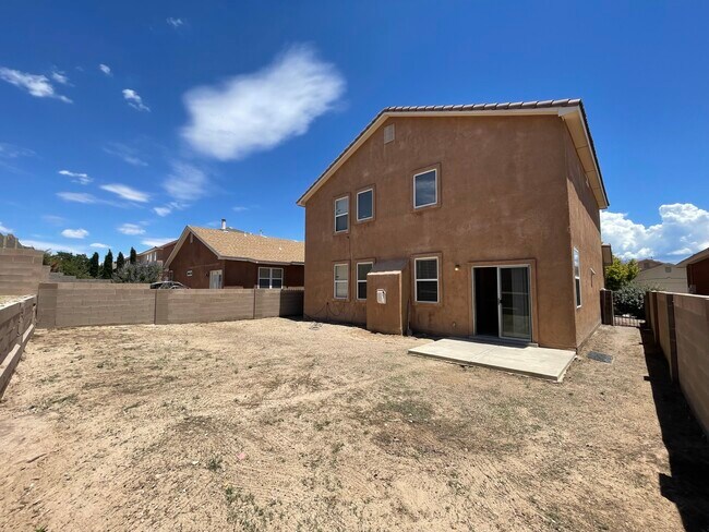 Building Photo - 919 Molten Pl NW