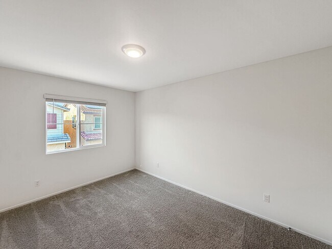 Building Photo - Stunning 3B/2.5BA Home in Murrieta for Rent!