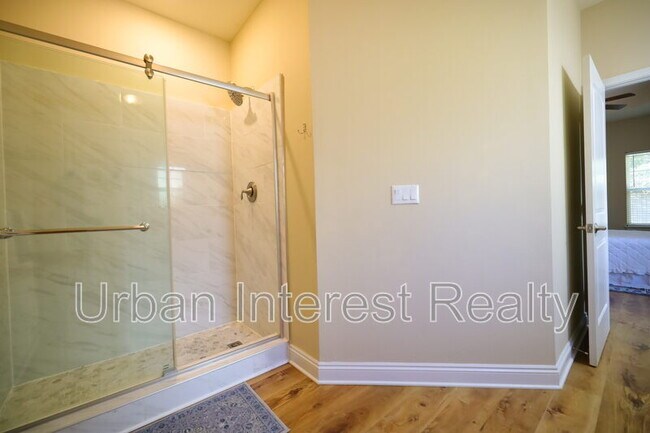 Building Photo - 96 Benton Blvd