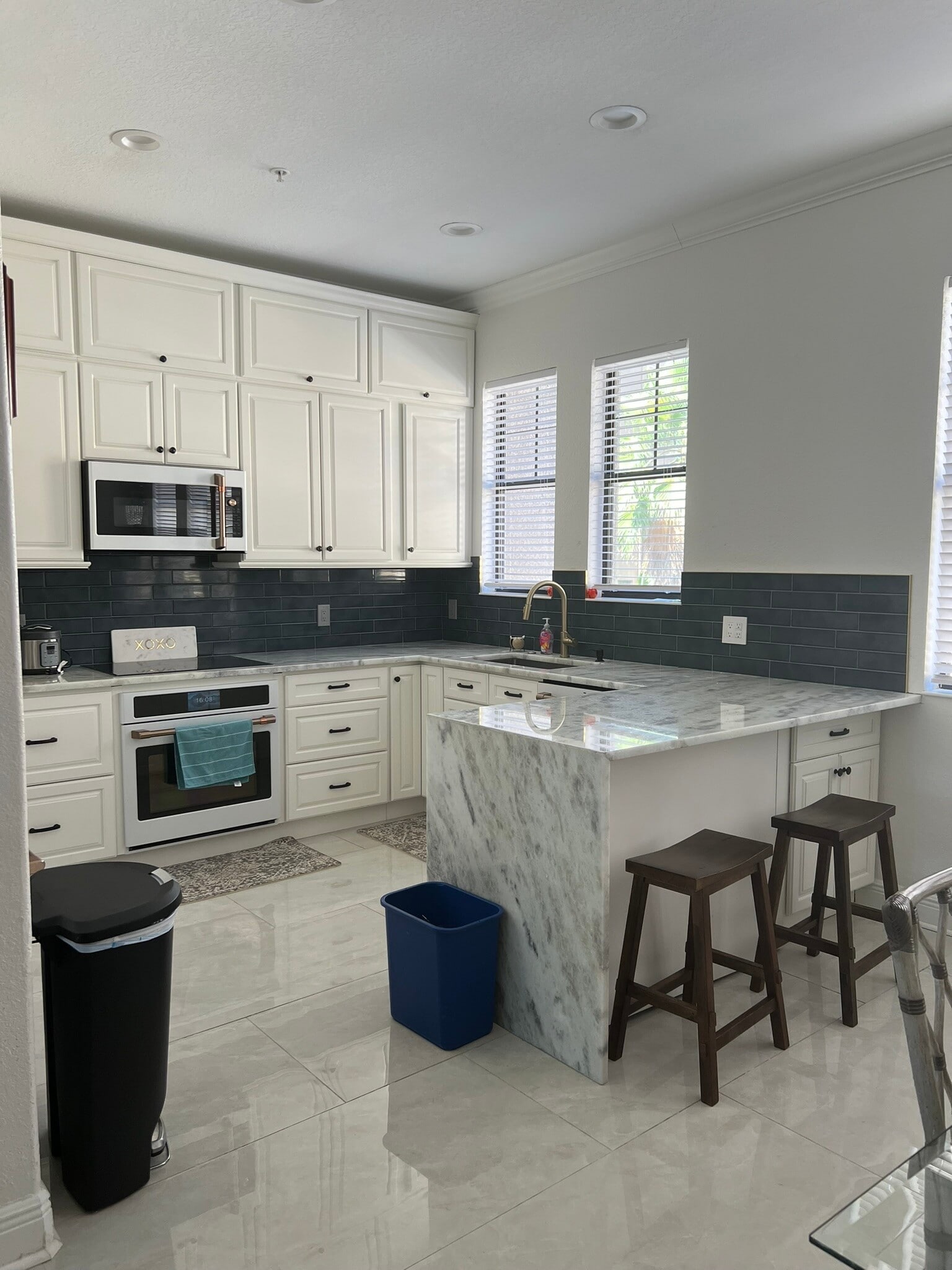 Building Photo - 6012 Yeats Manor Dr