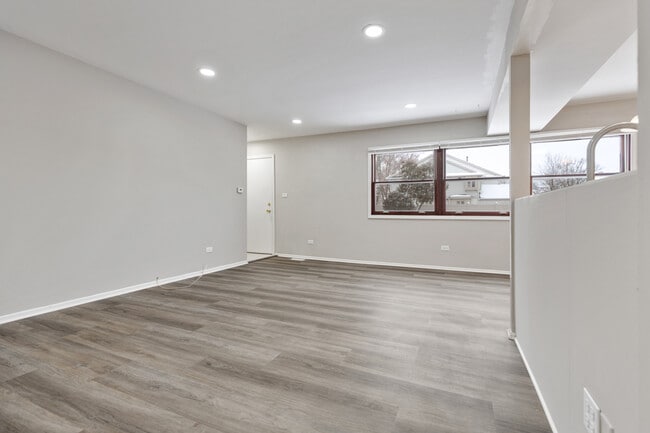 Building Photo - 262 W Inverrary Ln