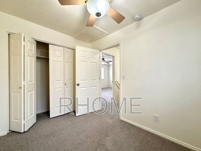 Building Photo - 326 Fenton Ave