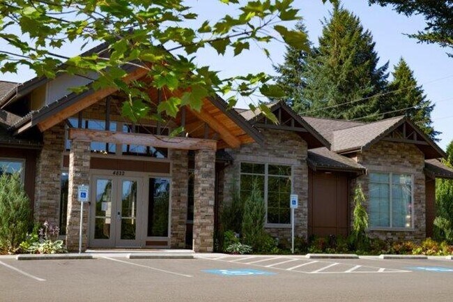 Building Photo - Now Leasing: Spacious 3 Bed, 2.5 Bath Townhome in Tumwater, WA