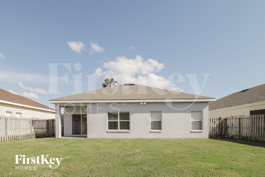 Building Photo - 12353 Accipiter Dr