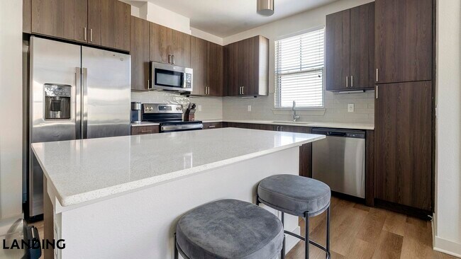 Building Photo - 11900 Marquina Blvd