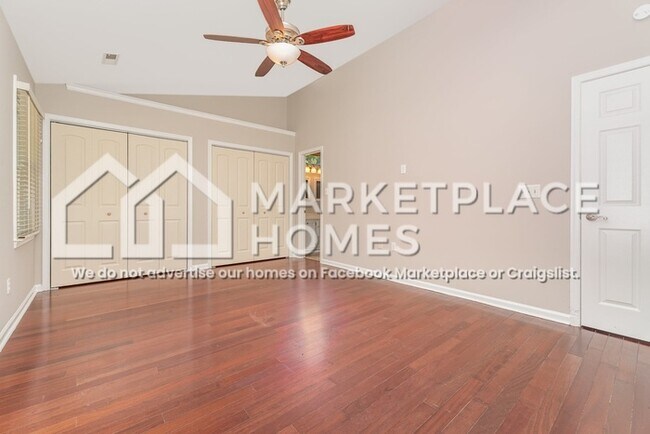 Building Photo - 4123 Silver Fox Ct