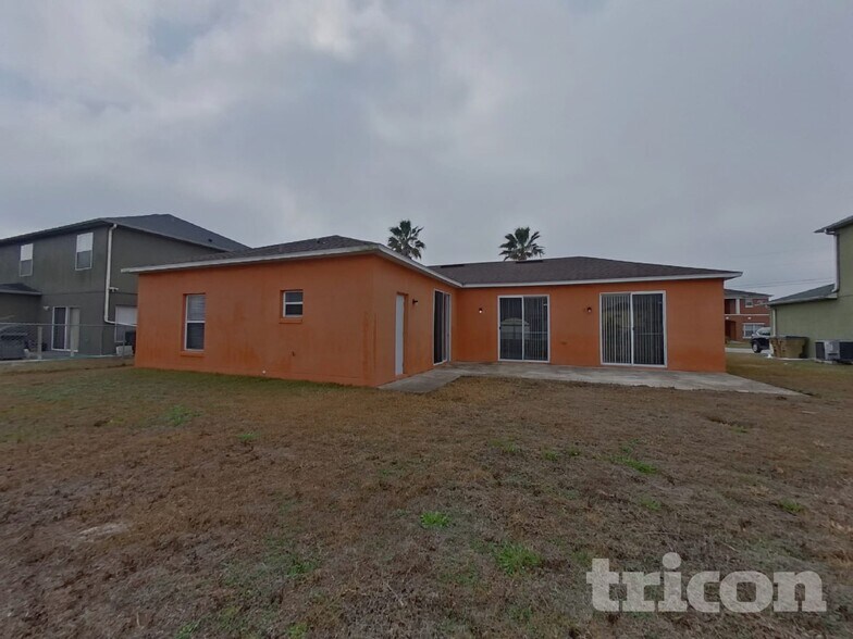 Building Photo - 229 Beckenham Dr