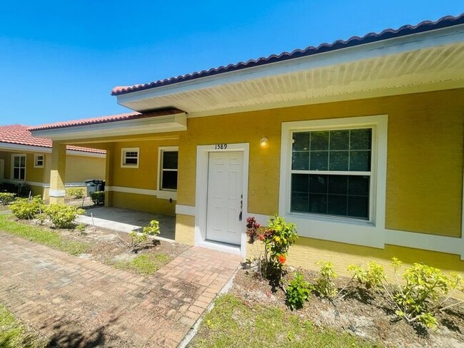 Building Photo - Tuscany Preserve-1589 Cumin Dr Poinciana F...