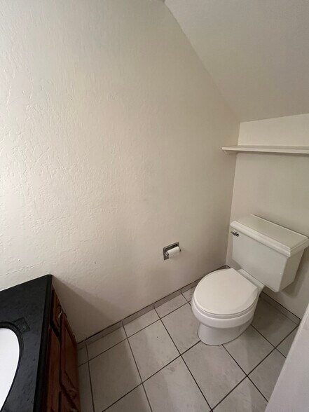 Building Photo - 4195 Baker Ln