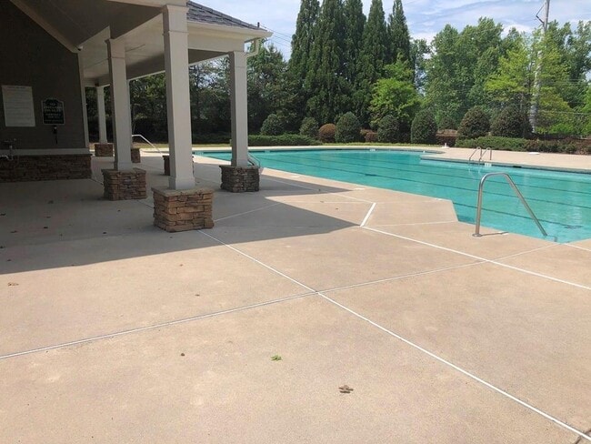 Building Photo - 4810 Haysboro Way