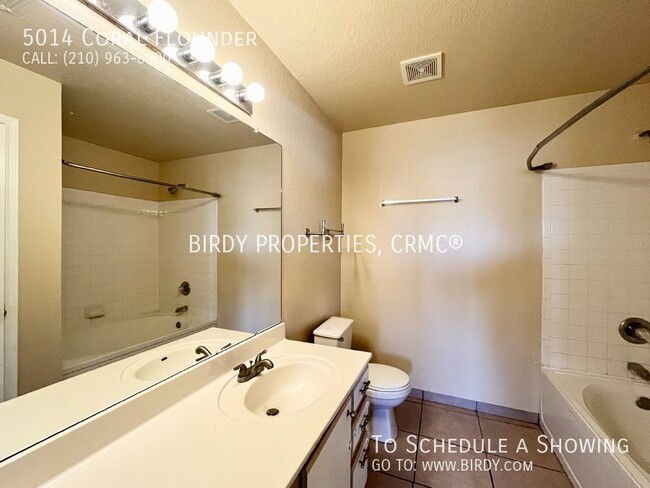 Building Photo - "Spacious 3-Bedroom Sanctuary with 2.5 Bat...