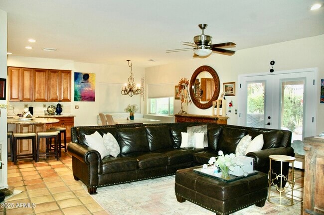 Building Photo - 6108 E Morning Vista Ln