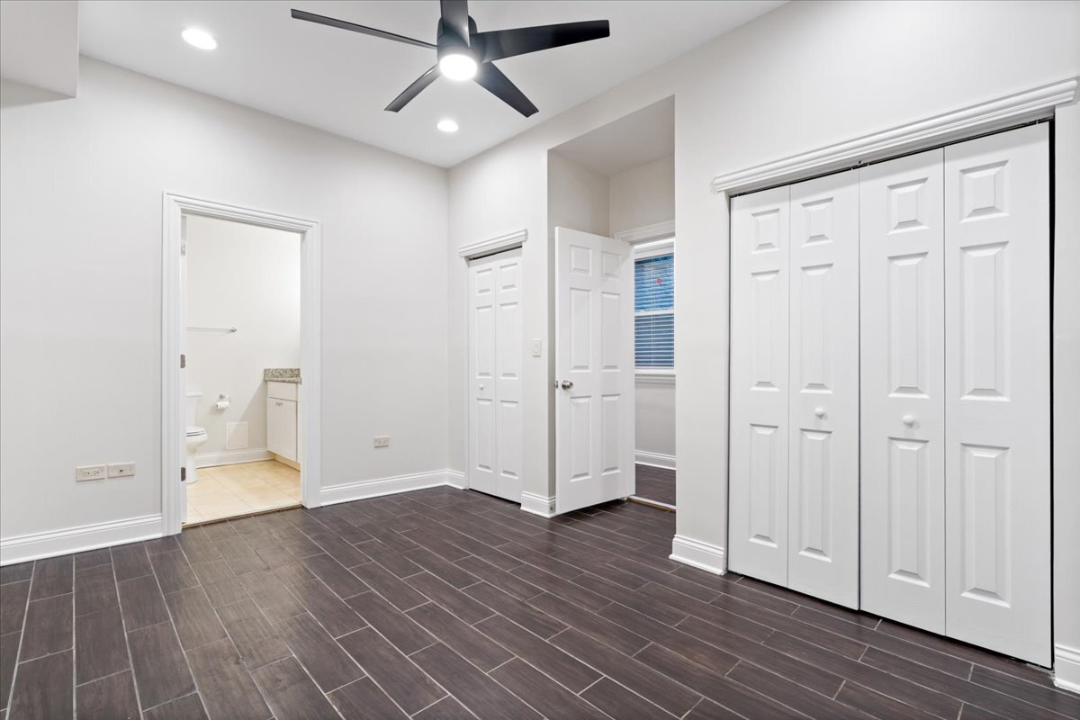 Building Photo - 4906 N Whipple St