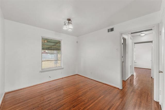 Building Photo - 3123 San Lucas Ave