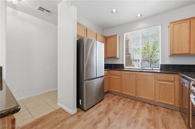 Building Photo - 8315 Hunter Brook St