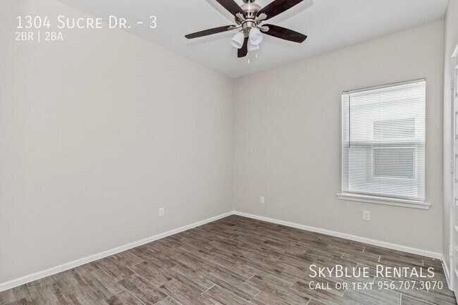 Building Photo - 1304 W Sucre Dr