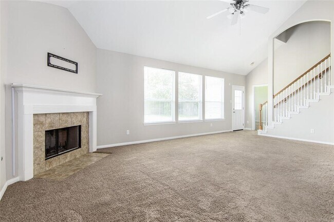 Building Photo - 1004 Autumn Brook St