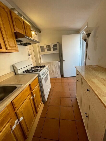 kitchen room - 4439 Spruce St
