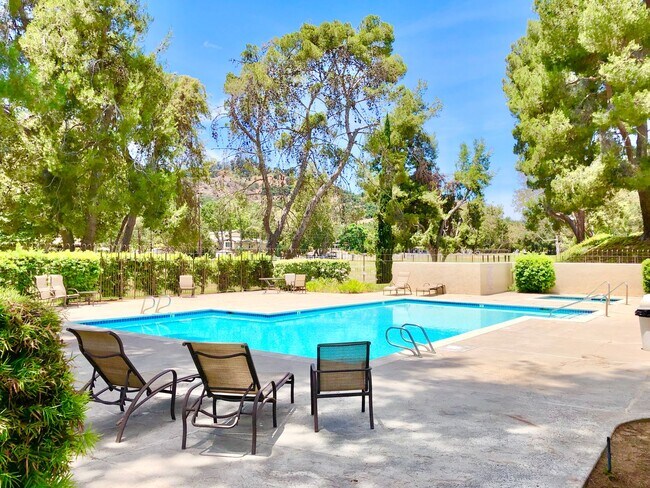 Building Photo - Beautifully Updated & Remodeled Upstairs Condo Unit in the Serene Pala Mesa Villas HOA Community,...