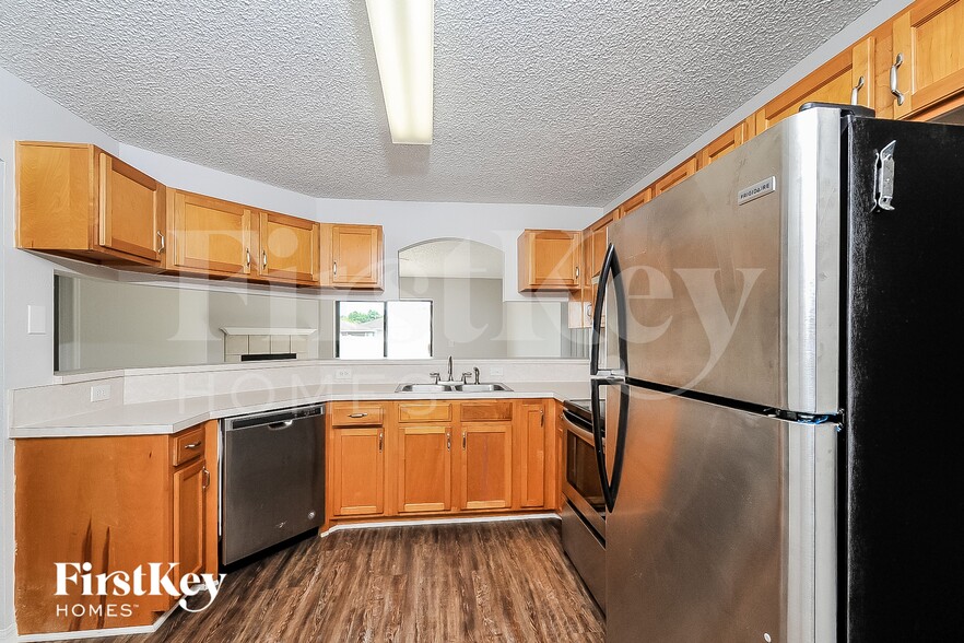 Building Photo - 3982 Lime Tree Ln