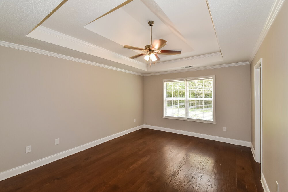 Building Photo - 709 Williamsburg Ct