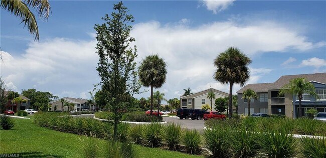 Building Photo - 194 Santa Clara Dr