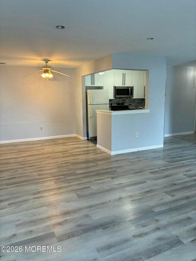 Building Photo - 419 Hancock Pl