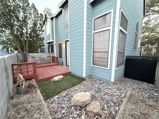 Building Photo - 3228 Tocata Dr