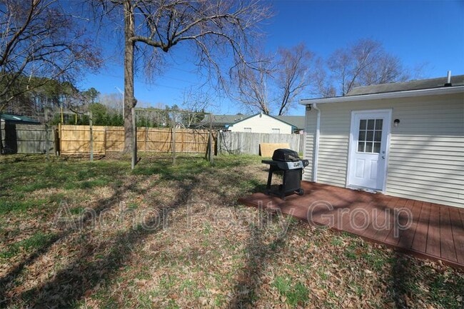 Building Photo - 201 Gimbert Dr