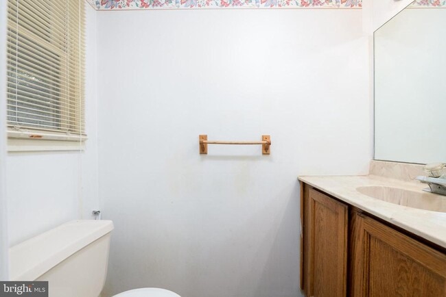 Building Photo - 77 Bunker Hill Ct
